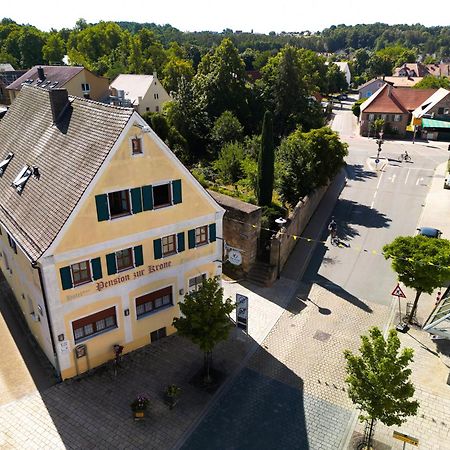 Hotel Garni Und Apartments Zur Krone Hilpoltstein Exterior foto